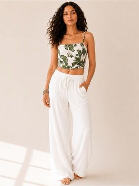 Midnight Sky Linen Blend Floral Crop Tank Top Smocked Back Size S NWT
